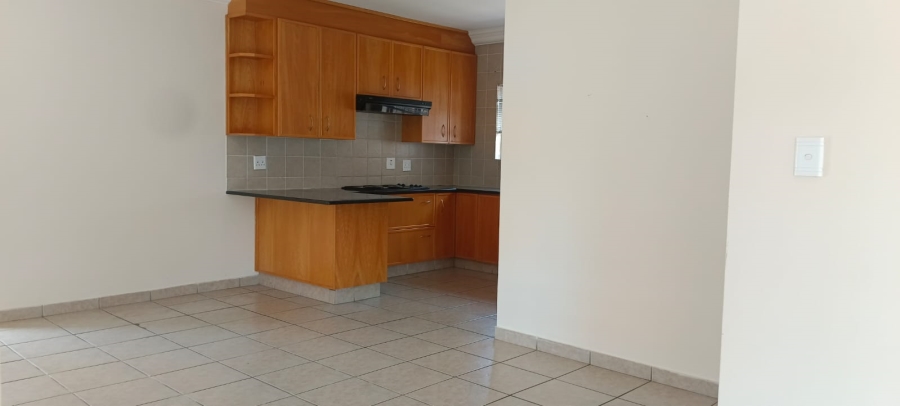 To Let 3 Bedroom Property for Rent in Flamwood North West